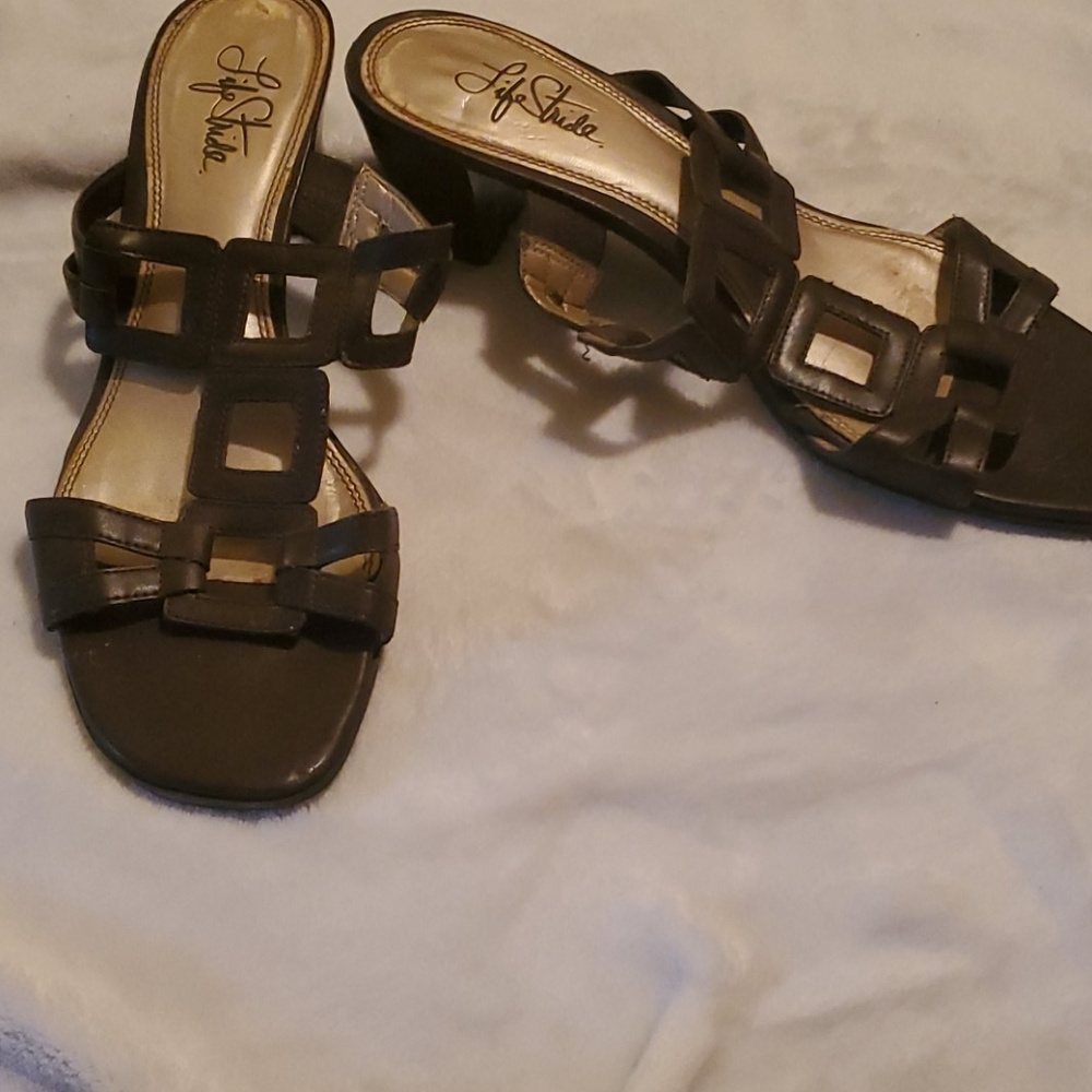 Women's Shoes